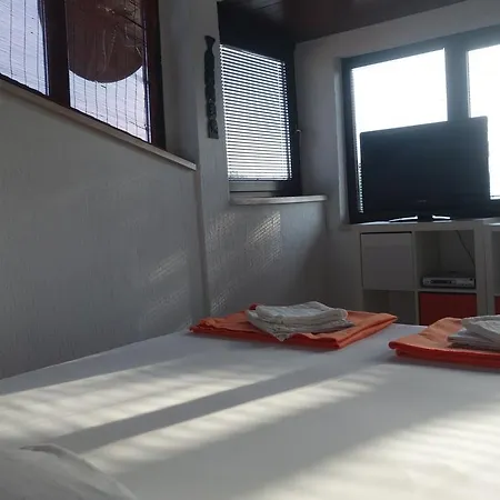 Beli Kriz Apartament *