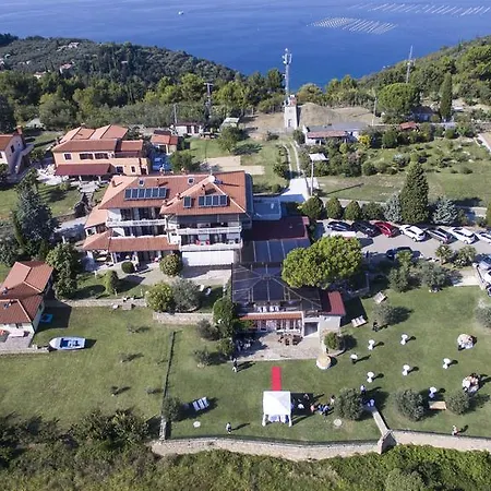 Beli Kriz Piran