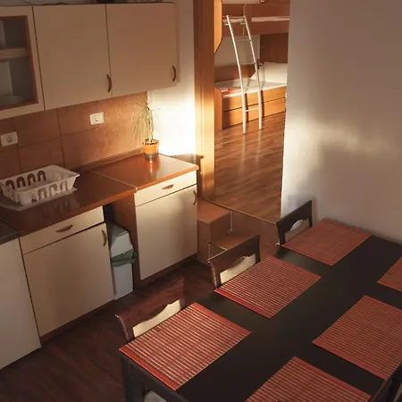 Beli Kriz Apartment Piran